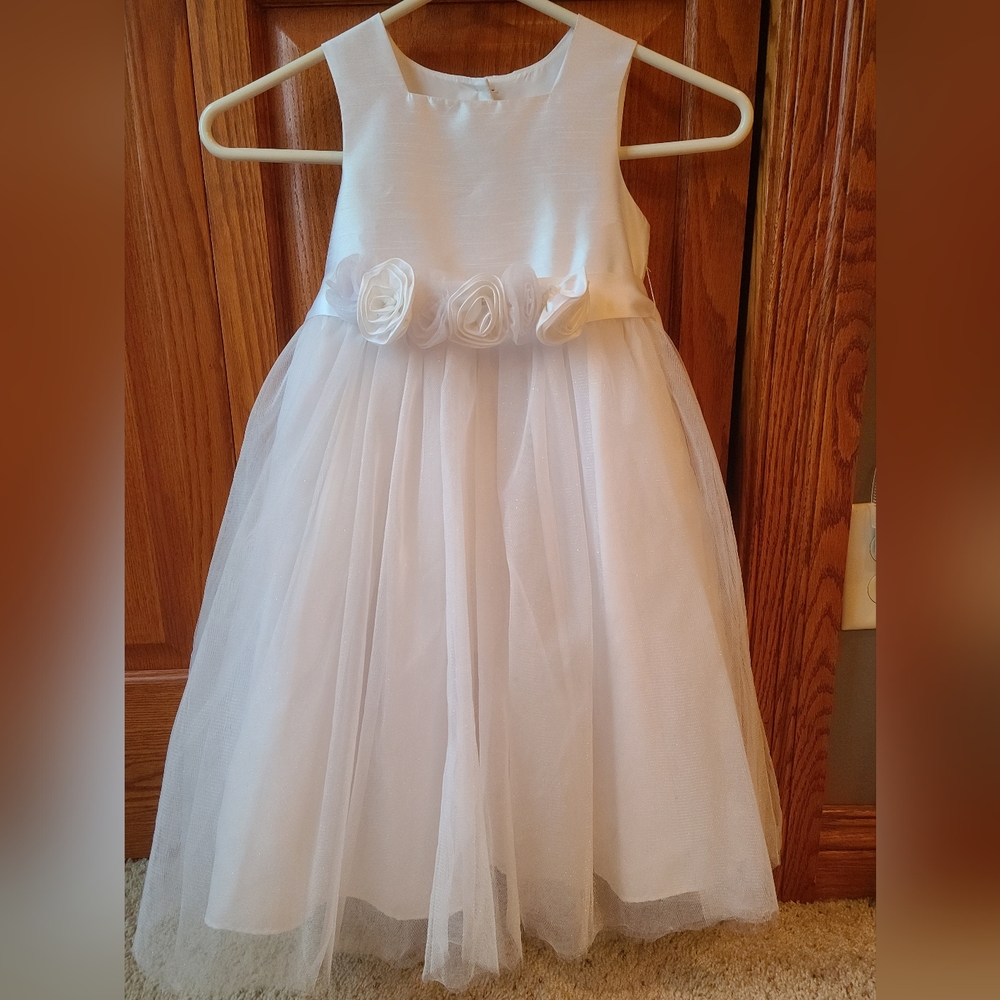 Girls flower girl dress